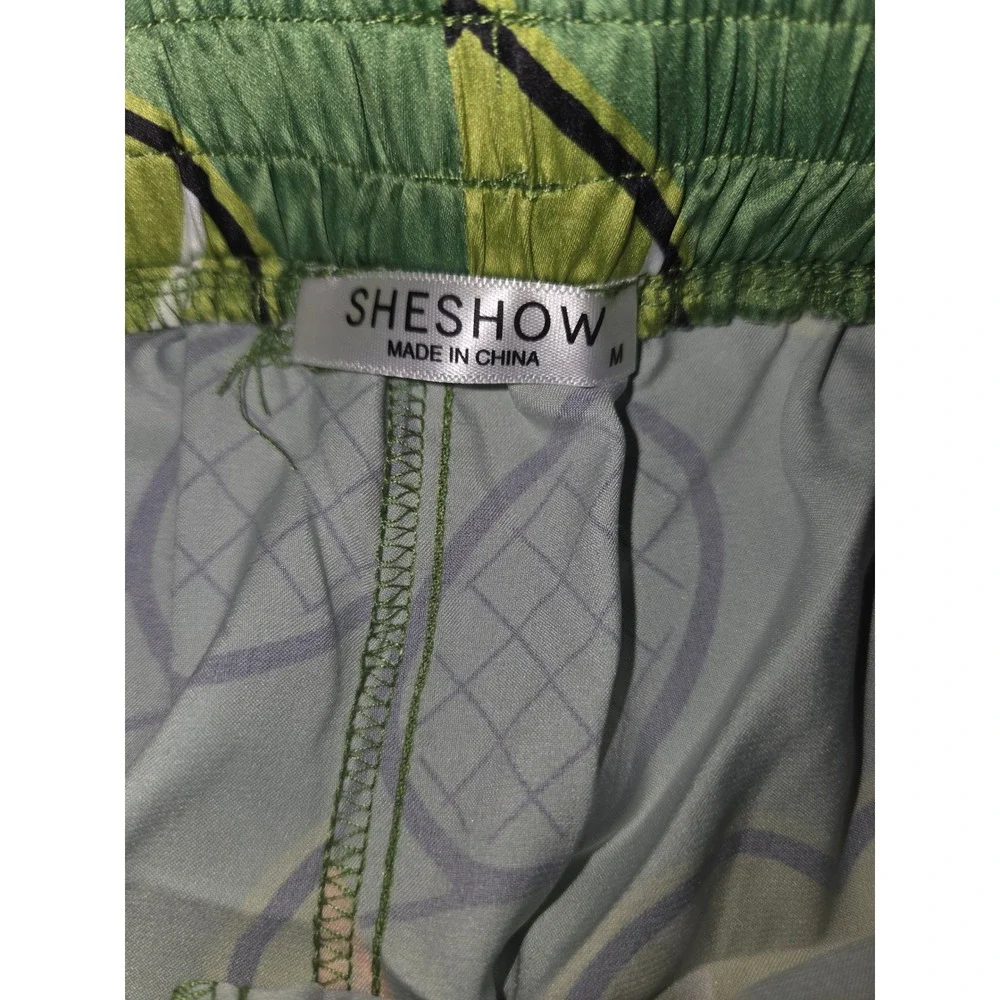 Sheshow Women's Tennis Champange PJ's Green Satin Button Up Shorts Size Medium